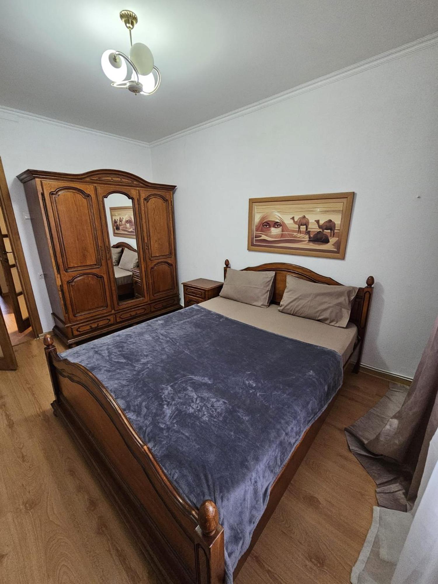 Apartament 2 Bedrooms, Botanica Chisináu Exterior foto